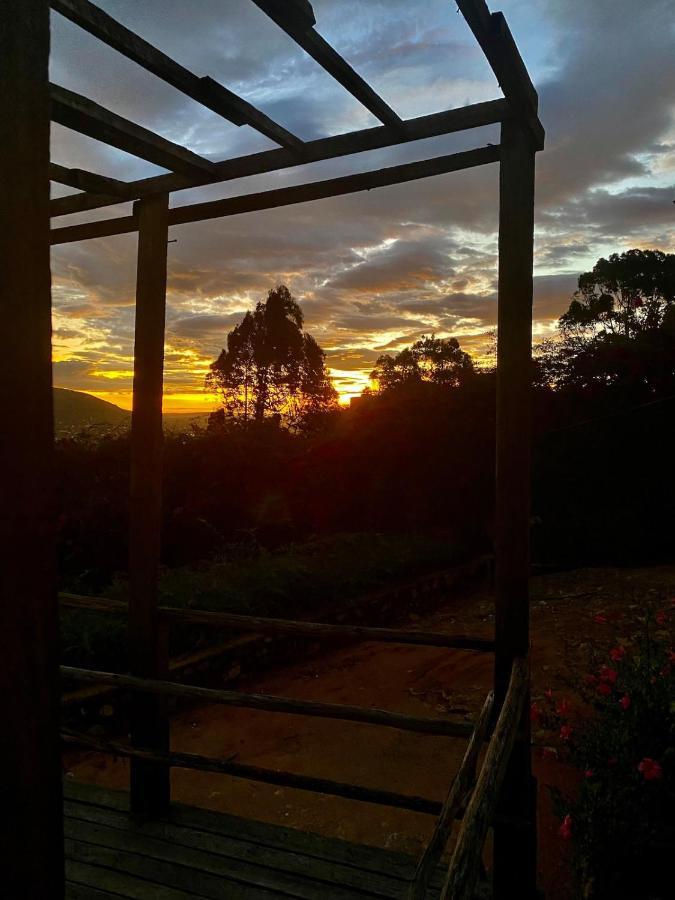 Hidden Valley Backpackers イリンガ エクステリア 写真